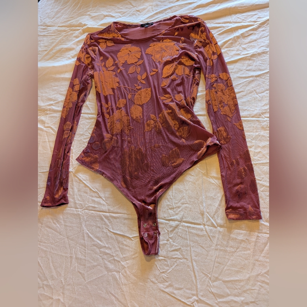 💥SALE💥 Dynamite Floral Bodysuit - Burnt Purple